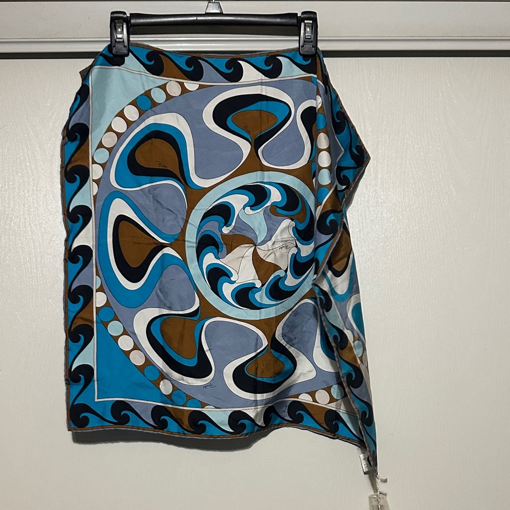 🆕Emilio Pucci Blue, Turquoise & Brown Swirl Print Silk Scarf - Picture 8 of 16